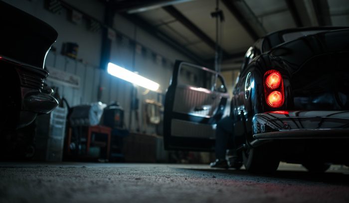 Светодиодный светильник в гараже 