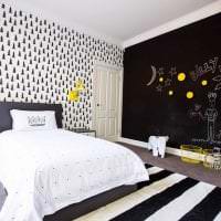 красивый интерьер спальни в черном цвете фото