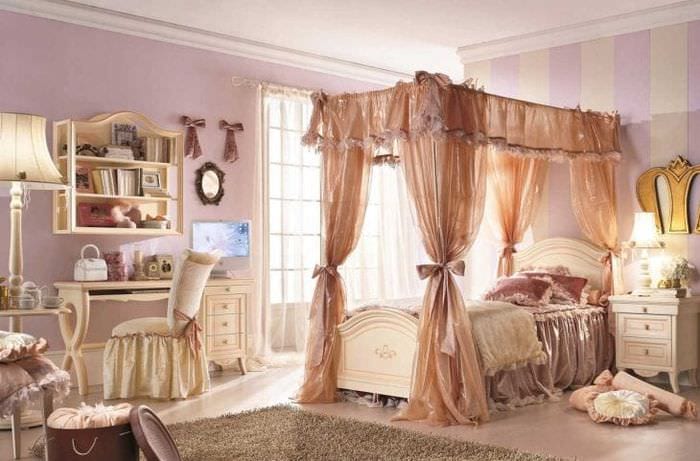 красивый декор спальни в стиле рокко