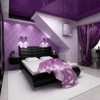 необычный декор гостиной в фиолетовом цвете фото