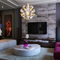 светлый фиолетовый диван в декоре квартиры фото