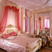 сочетание светлого розового в интерьере комнаты с другими цветами фото