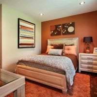 сочетание яркого оранжевого в стиле квартиры с другими цветами фото