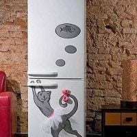 идея оригинального оформления холодильника картинка