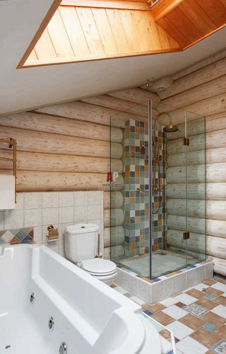 идея необычного стиля ванной комнаты в деревянном доме