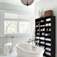 вариант современного стиля ванной в черно-белых тонах фото