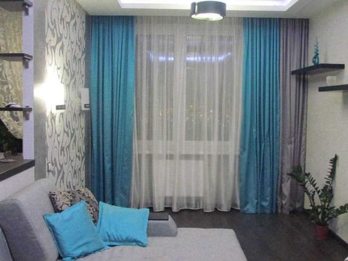 пример применения современных штор в светлом декоре квартире