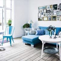 идея применения необычного голубого цвета в стиле дома фото