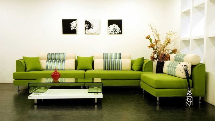 вариант использования зеленого цвета в ярком интерьере квартиры