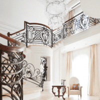 красивый дизайн лестницы в доме