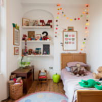 Деревянная мебель в дизайне детской комнаты