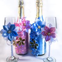 Объемные цветы для декорирования шампанского