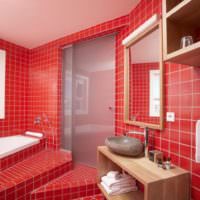 Красный кафель в дизайне ванной