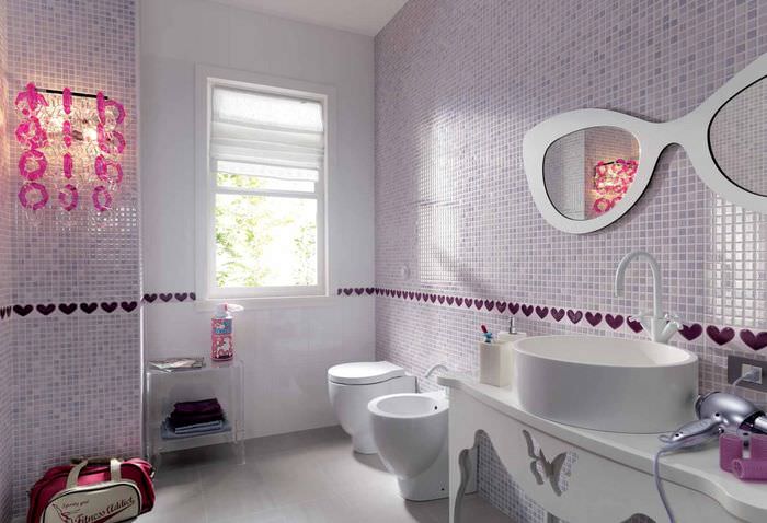 Дизайн современной ванной комнаты с облицовкой стен мозаикой