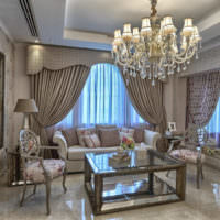 Дизайн классической гостиной в пастельных оттенках