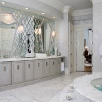 Дизайн ванной комнаты с большой ванной