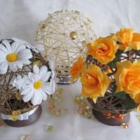 Декоративные сувениры с живыми цветами