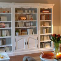 Белый книжный шкаф в стиле прованс