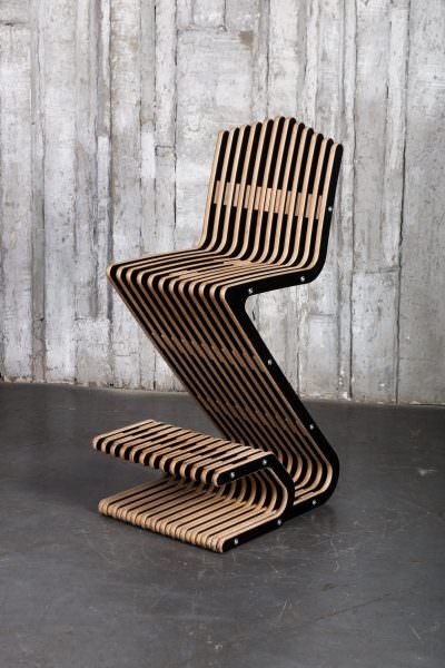 Дизайнерские стулья легко узнать по необычной форме