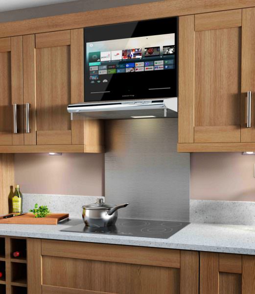 расположение телевизора в кухонном интерьере