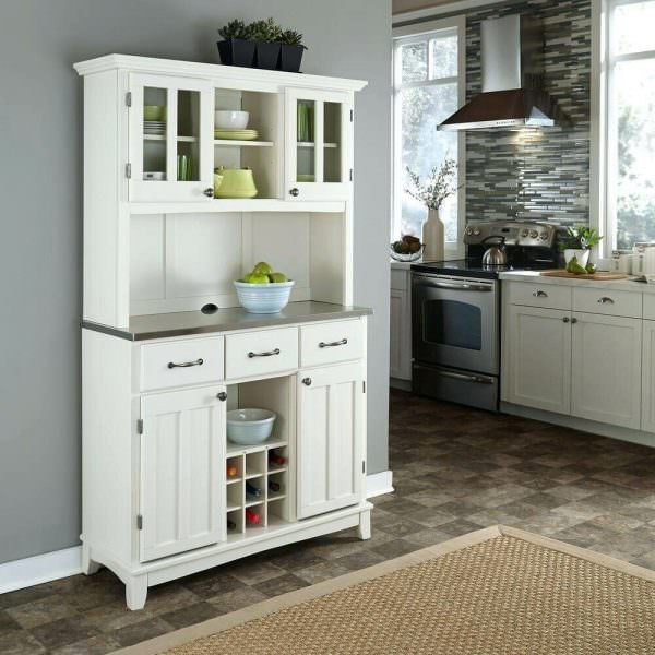 Кухонные напольные шкафы с ящиками – стильный элемент современной кухни.